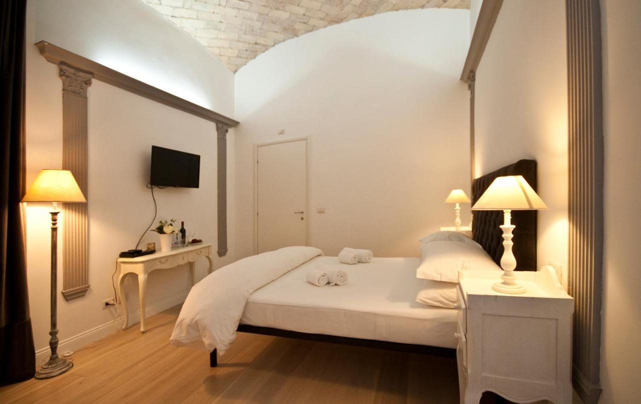 B&B La Finestra Sul Colosseo Roma Ngoại thất bức ảnh